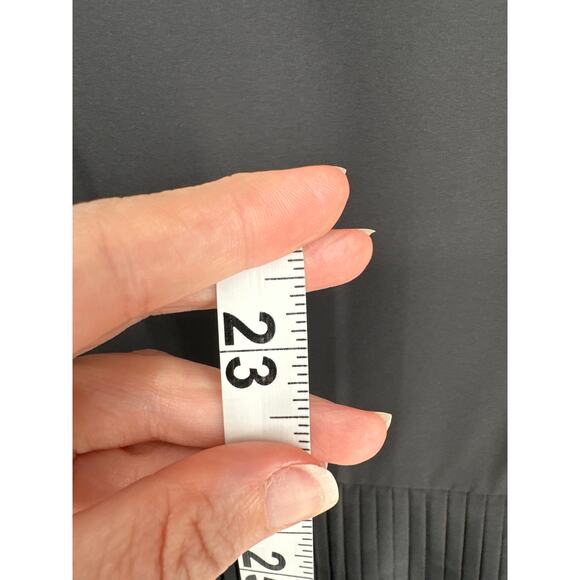 SPANX Yes Pleats Top Womens XS Black Tennis Golf Performance Stretch Pickleball - Picture 5 of 6